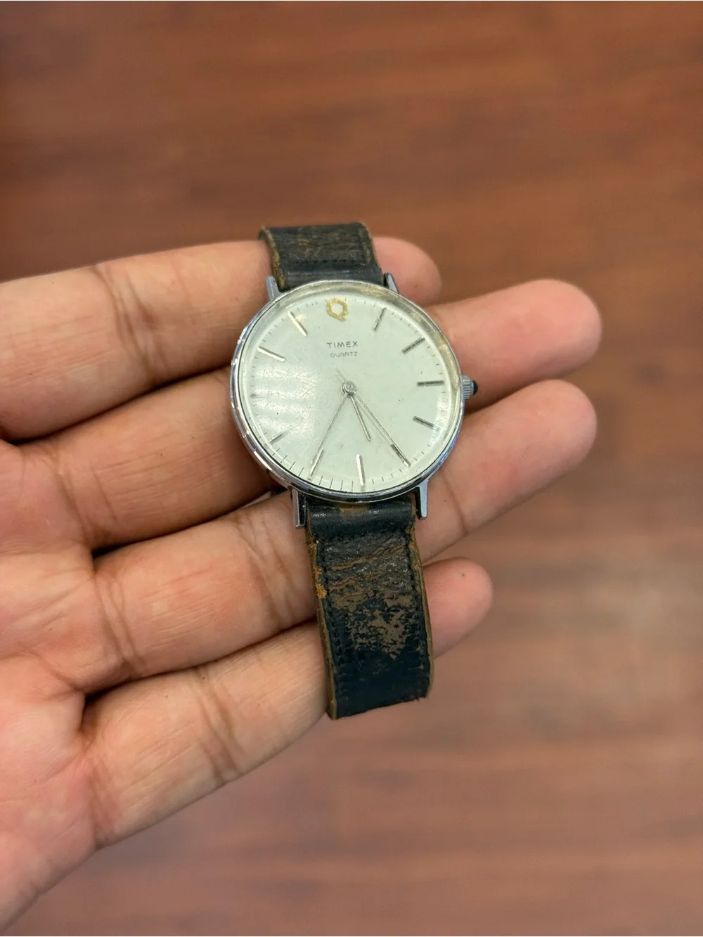 Timex Vintage Quartz White Face  Q Quantum M Cell Men’s Watch